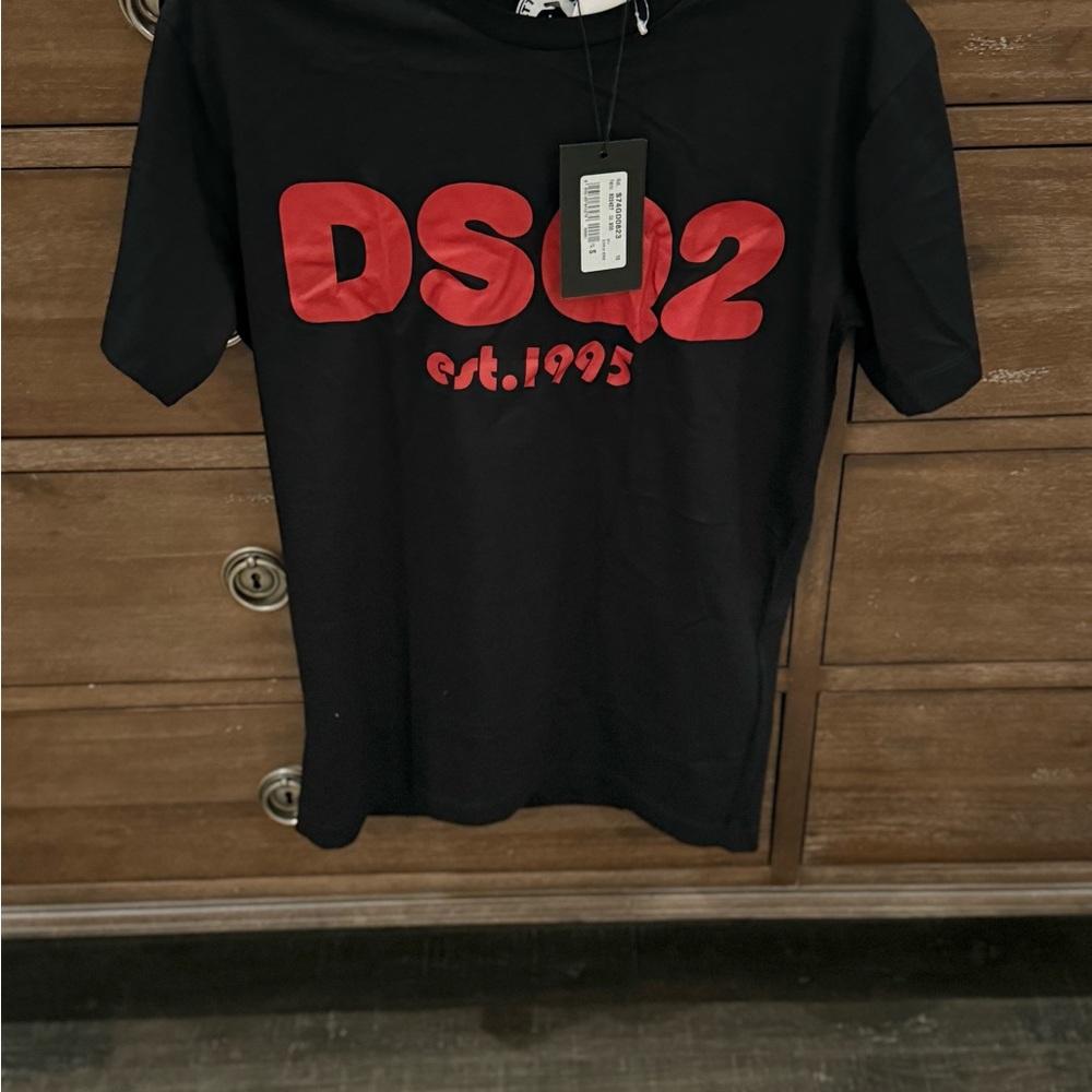 DSQUARED2 Black Tee with Red Graphic